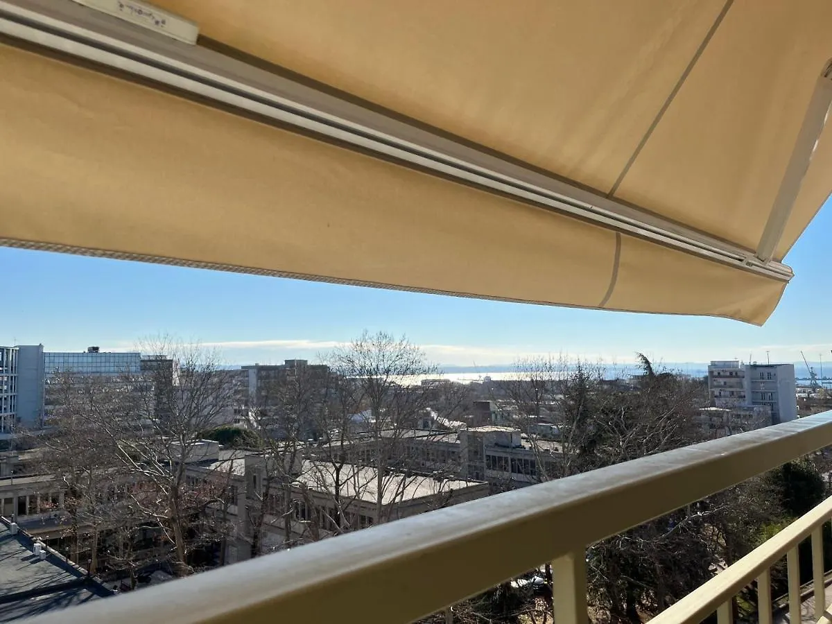 Great View Luxury Living-Metro Station Daire Selanik